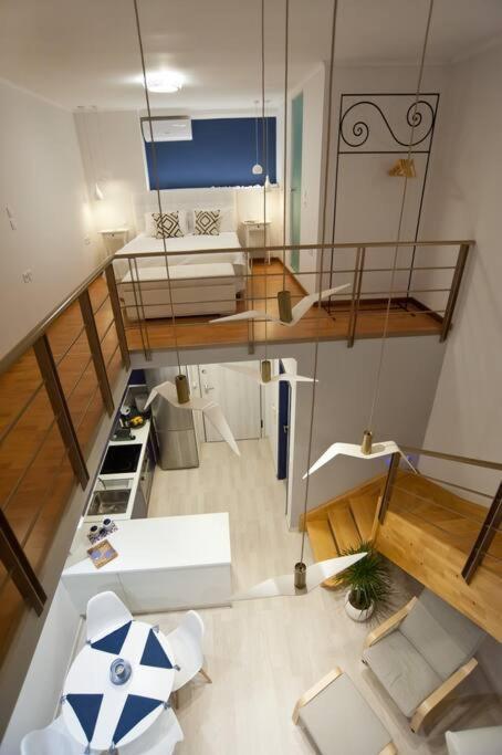 Seagull Luxury Maisonette * Itea